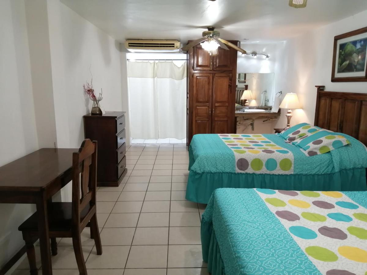 Freedom Shores "La Gringa" Hotel - Universally Designed Isla Aguada 외부 사진